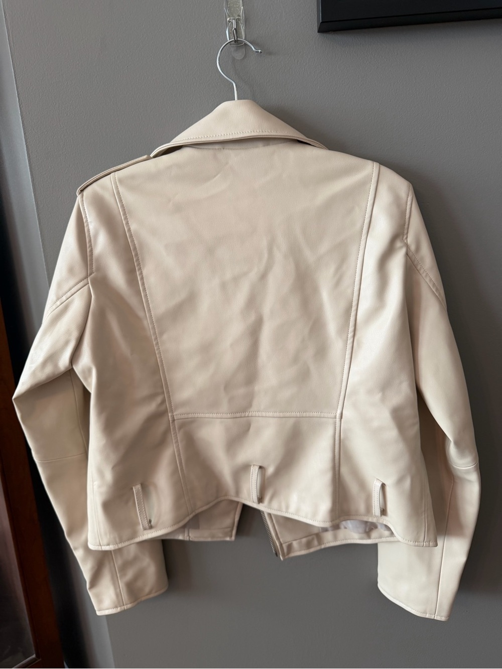 ZARA Cream Faux Leather Moto Jacket with Silver Hardware. Medium - Picture 2 of 7